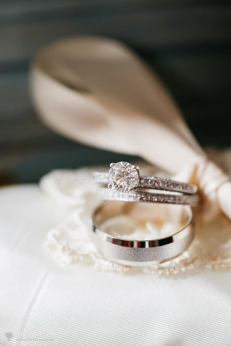 Red Apple Tree Photography Photographer The Cliffs Glassy At Wedding Chapel Ceremony Hotel Domestique Reception Greenville Sc Modern Mountains Blue Ridge 002